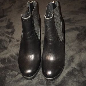 Steven Madden Booties 6.5